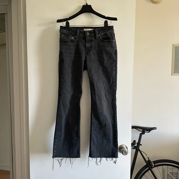 Levi’s Black Superlow Boot Low Rise Raw Hem Denim Jeans size 26 EUC - Picture 2 of 8